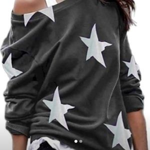 Off shoulder long sleeve